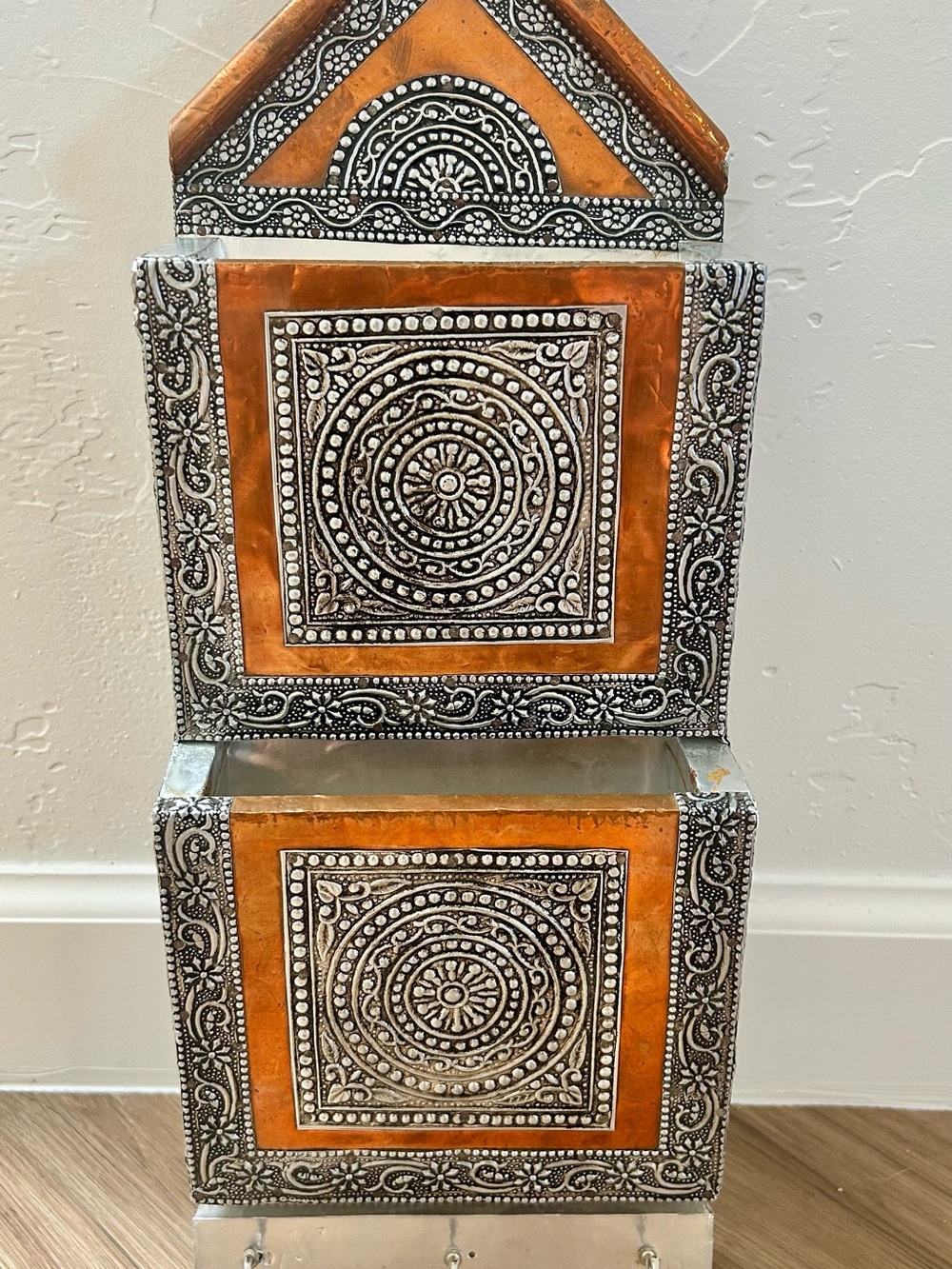 Vintage India Repousse Copper Aluminum Wall Mail Letter Box Key Holder 17"
